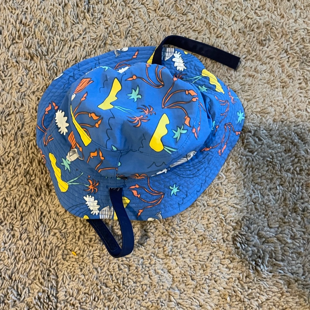 Kids Patagonia bucket hat reversible